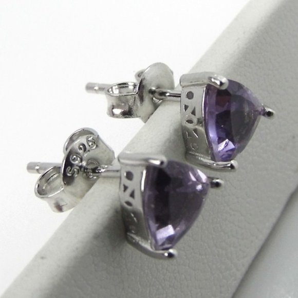 NEW 1.40 ctw Amethyst Trillion Silver Earrings - Picture 2 of 4